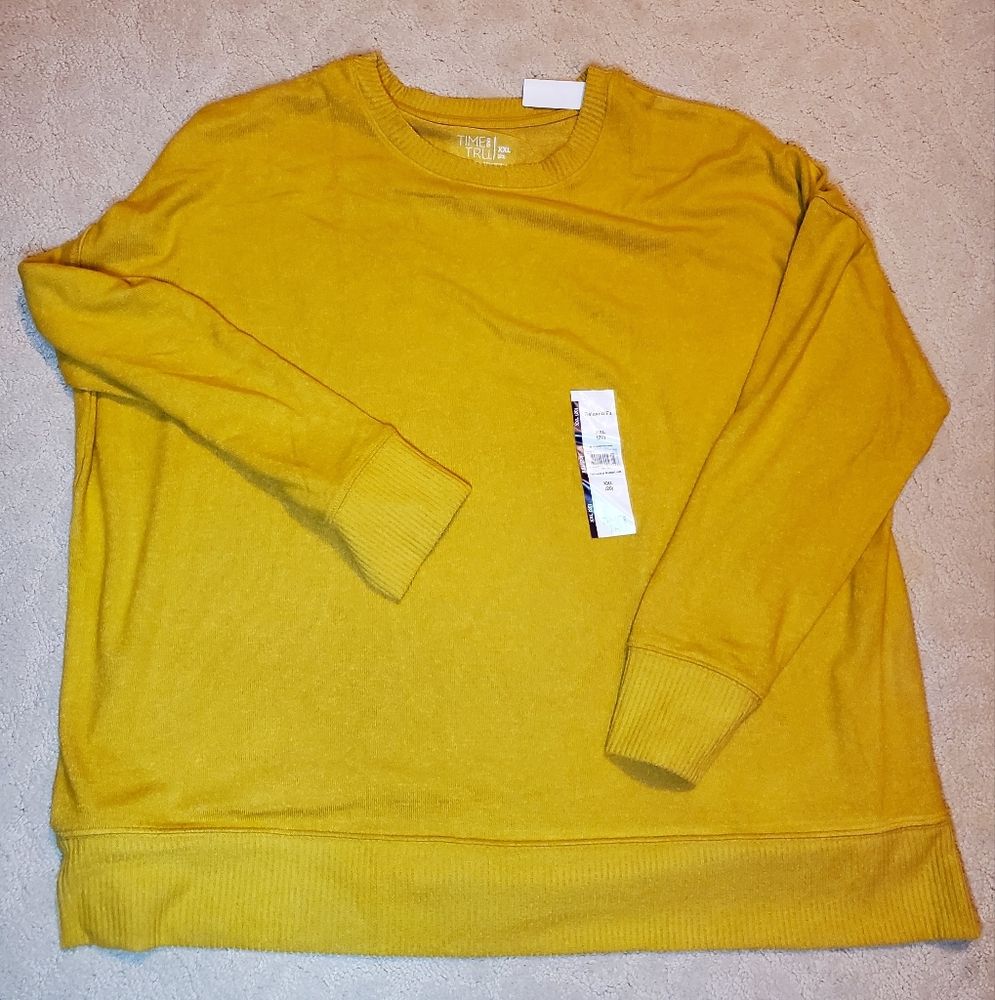 BN Time and Tru Light Sweater
